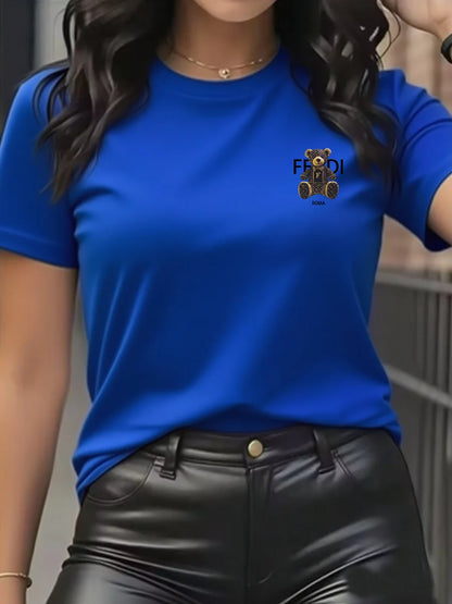 Camiseta gráfica de verano de manga corta con cuello redondo y suave, cómoda, azul claro, informal, para mujer, con osito de peluche.